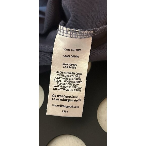 Life Is Good T Shirt Mens XL It’s The Most Wonderful Time For A Beer - Picture 5 of 7